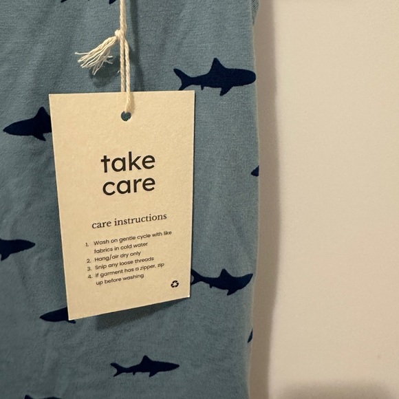 Kyte Baby Blue Sharks Toddler Tank Top 2T 100% Bamboo - Picture 3 of 4